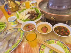 -清真·马家火锅美食城(镇江北路店)