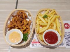 -必胜客(联投东方店)