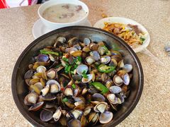 -河记肠粉店