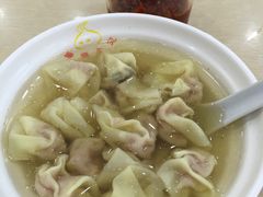 -珊珊小笼馆(仙霞路店)