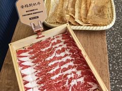 安格斯牛肉-鲜潭蒸汽石锅鱼(欢乐海岸购物中心店)