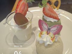 -川骄海鲜自助(王府井奥莱UP TOWN店原世界之花店)