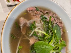 -美奈小馆·越南料理(中航城君尚购物中心店)