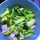 毛毛姐的菜鸟小厨房——西兰花炒肉片