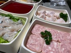 -海底捞火锅(海宁路店)