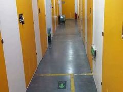 -安东易迷你自助仓储寄存仓库(顾戴路店)