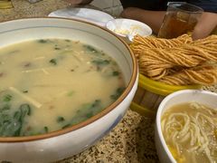 -鹊华居·地道鲁菜·海鲜·融合味(大明湖店)