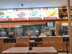 -南城香·饭香串香馄饨香(青年路店)