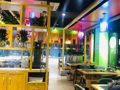 大堂-肖仙仙羊肉汤·始于1996年(郫都店)