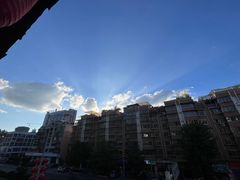 -咊记茅草棚柴火鸡(乌当店)