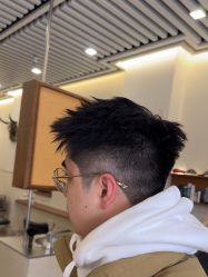 -MARTIN'S BARBER SHOP男士理发馆