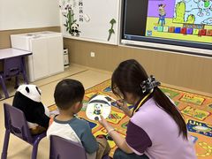 -瑞思少儿中心·少儿英语素养启蒙(勒泰直营校区)