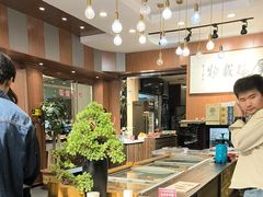 -高玛纳驴肉火烧(一世界店)