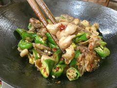 特色干锅肥肠-张氏父子常德肠子馆(红星总店)