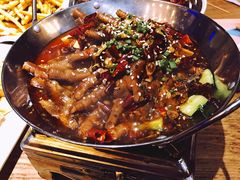 干锅油焖稀溜粑鸡爪-老九巷川小馆(万松园店)