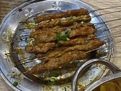 -江城燕子大排档(江汉路步行街店)