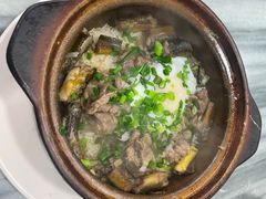 -容里煲仔饭(利丰北路店)