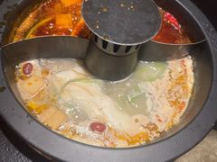 -晓宇重庆火锅(西安荟聚店)