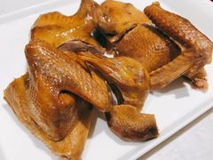 黄泥烧鸽子-燕郊烧鸽子(酷车小镇店)