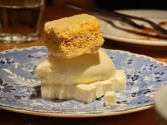 自制蜂巢冰淇淋配牛奶冻-O'eat Blossom&Pelican(深圳首店)