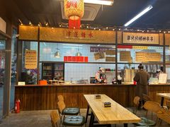 -丽丽三鲜螺蛳粉(田林路店)