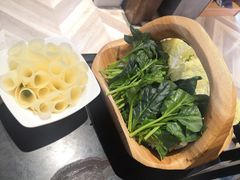 -热火朝天鲜切牛肉火锅(南强街巷店)