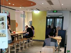 -麦当劳(普陀香溢花城店)