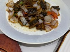 -老季市·三代非遗传承·地标美食老汁鸡(工农路店)