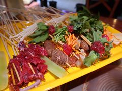 -串门邻居串串火锅(云南南路店)