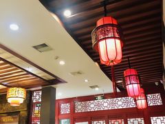大堂-石头门坎