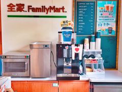 -全家便利店(东直门店)