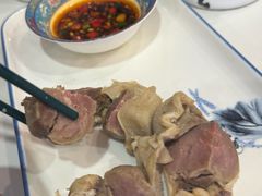 -乡村馕坑肉·烧烤·新疆菜·本地人更爱吃(阿勒泰首店)