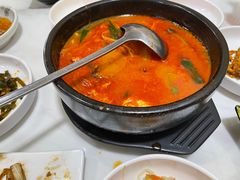 -24 新村雪浓汤(长白山烤肉店)