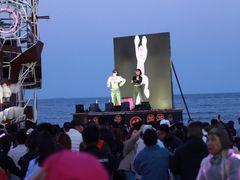 -北戴河碧螺塔海上酒吧公园