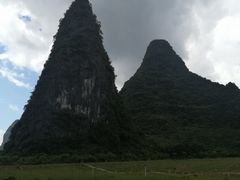 -钟山水墨田园