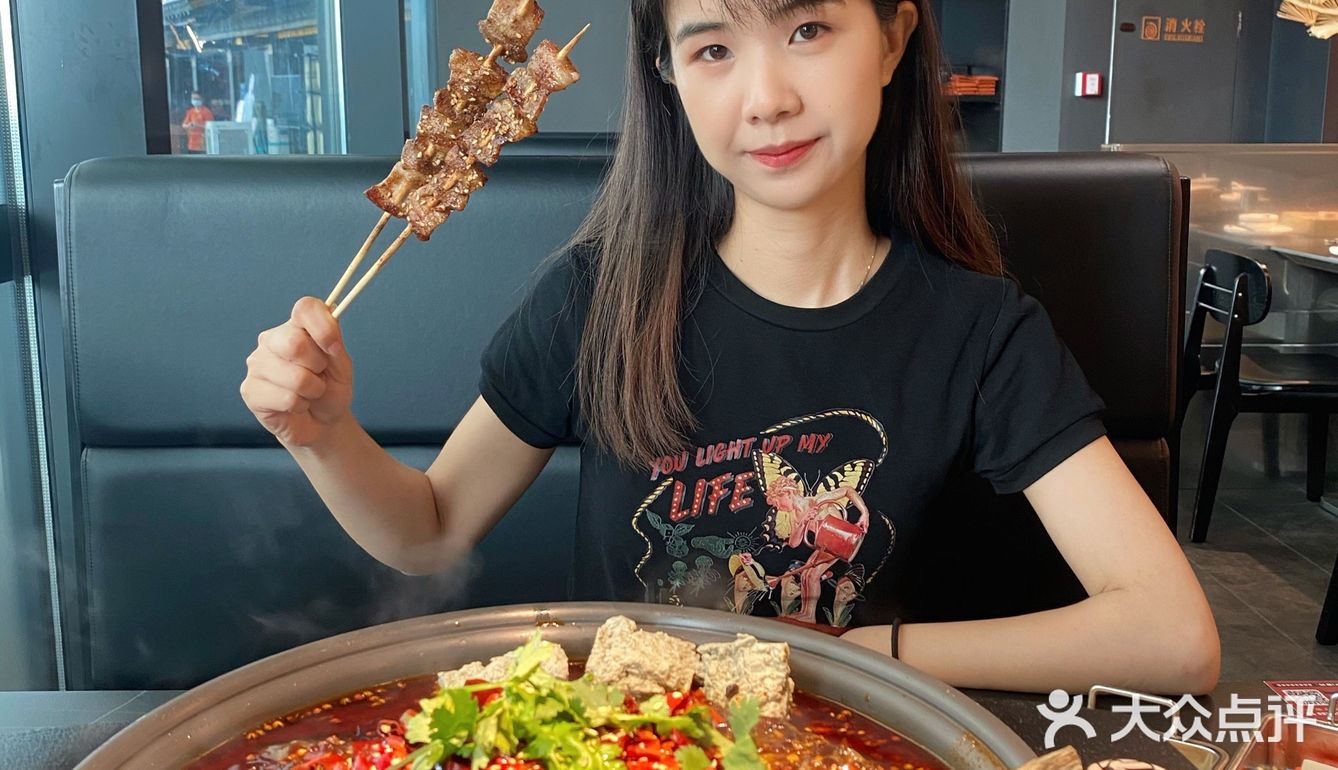 广州探店｜板砖豆花烤鱼，我来啦‼️