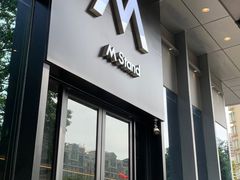 -M Stand(深圳龙岗万科广场店)