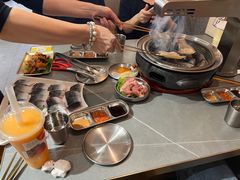 -围炉肉舍丹东海鲜烤肉·烤活鳗(步行街店)