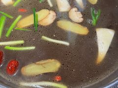 -佰人王串串香火锅(洋珠巷店)