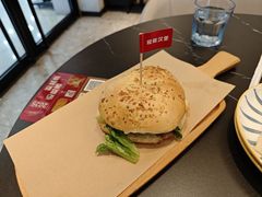 -必胜客(沈辽路万达店)