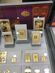 -周生生Chow Sang Sang(东方店)