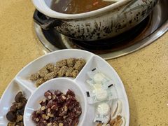 -东巴谷野生菌火锅餐厅