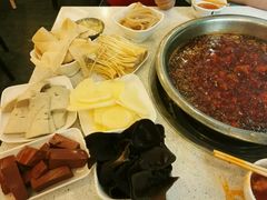 -朱氏胖子烂火锅(洪崖洞店)