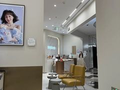 -HIMO海马体照相馆(上海华润CP静安店)