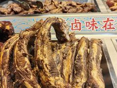 -老鼎万春卤菜(五代传承创始老店)