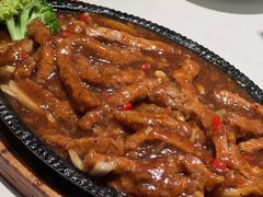 铁板黑椒牛柳-千日贺茶餐厅(开发区安盛店)