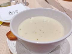 蘑菇忌廉汤-卡朋西餐(悦汇城店)