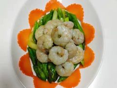 -爱的果实月嫂育婴师(世纪东方店)