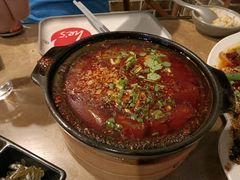 -何师烧烤Pro ·江湖川菜·小龙虾·精酿(太古里旗舰店)
