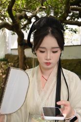 -两间半汉服工作室(平江路店)